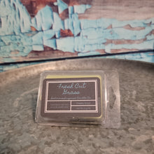 Load image into Gallery viewer, Fresh Cut Grass