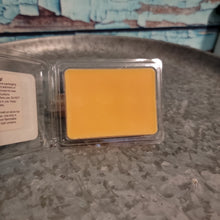 Load image into Gallery viewer, Open view of our wax melt.
